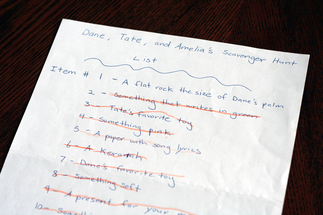 scavenger hunting with small children