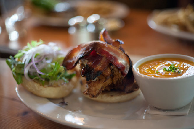 eating well in seattle (or 3.5 days of donuts!)