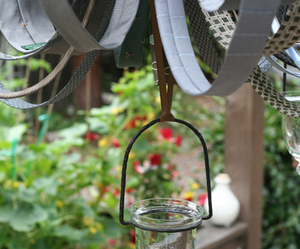 tie-chandelier: yours now?